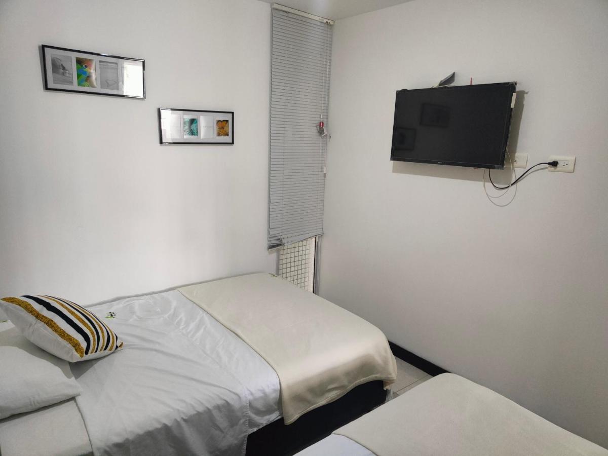 Apartamento Cerca Parque Del Cafe Con Piscina مونتينيغرو المظهر الخارجي الصورة