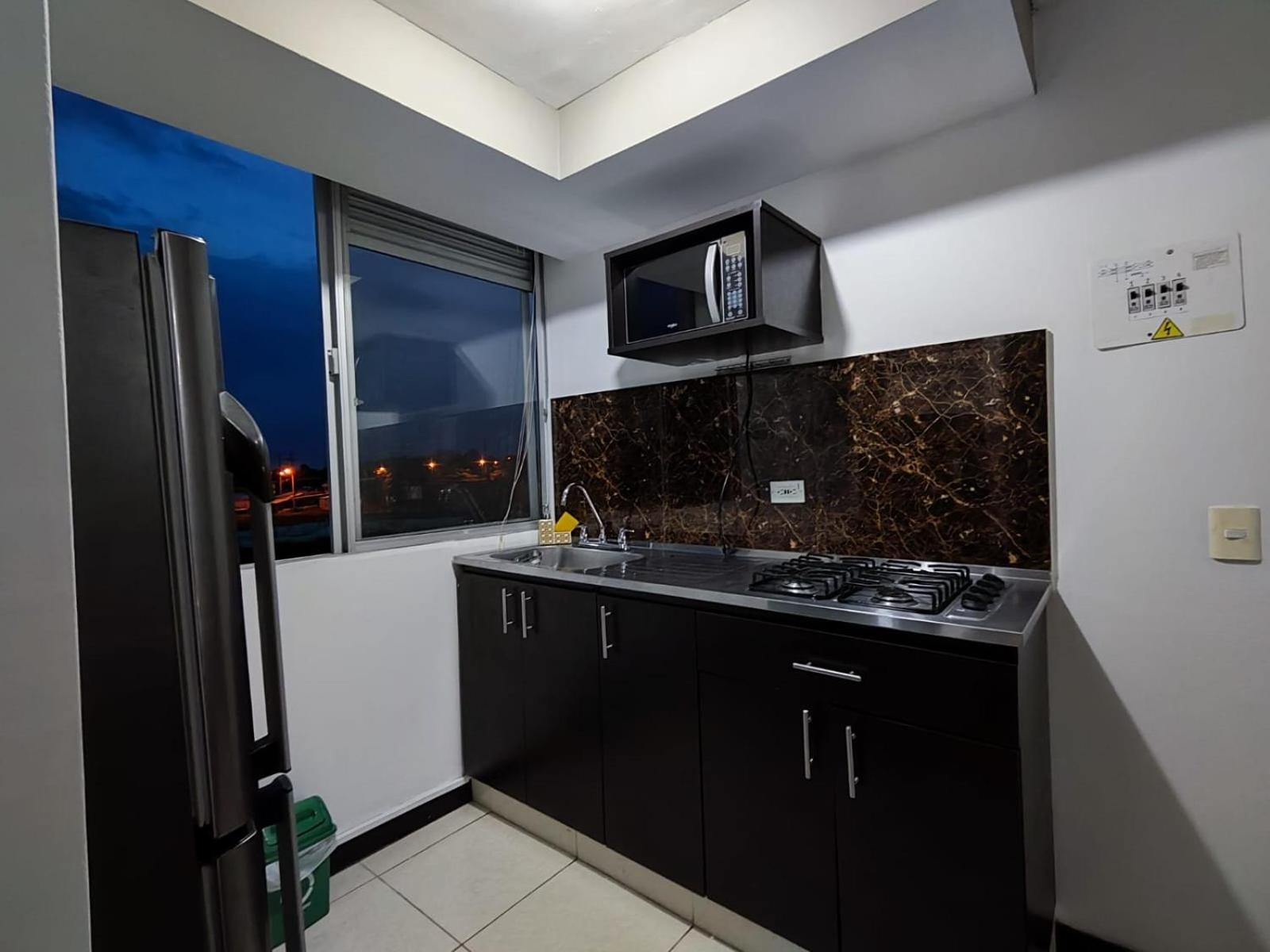 Apartamento Cerca Parque Del Cafe Con Piscina مونتينيغرو المظهر الخارجي الصورة