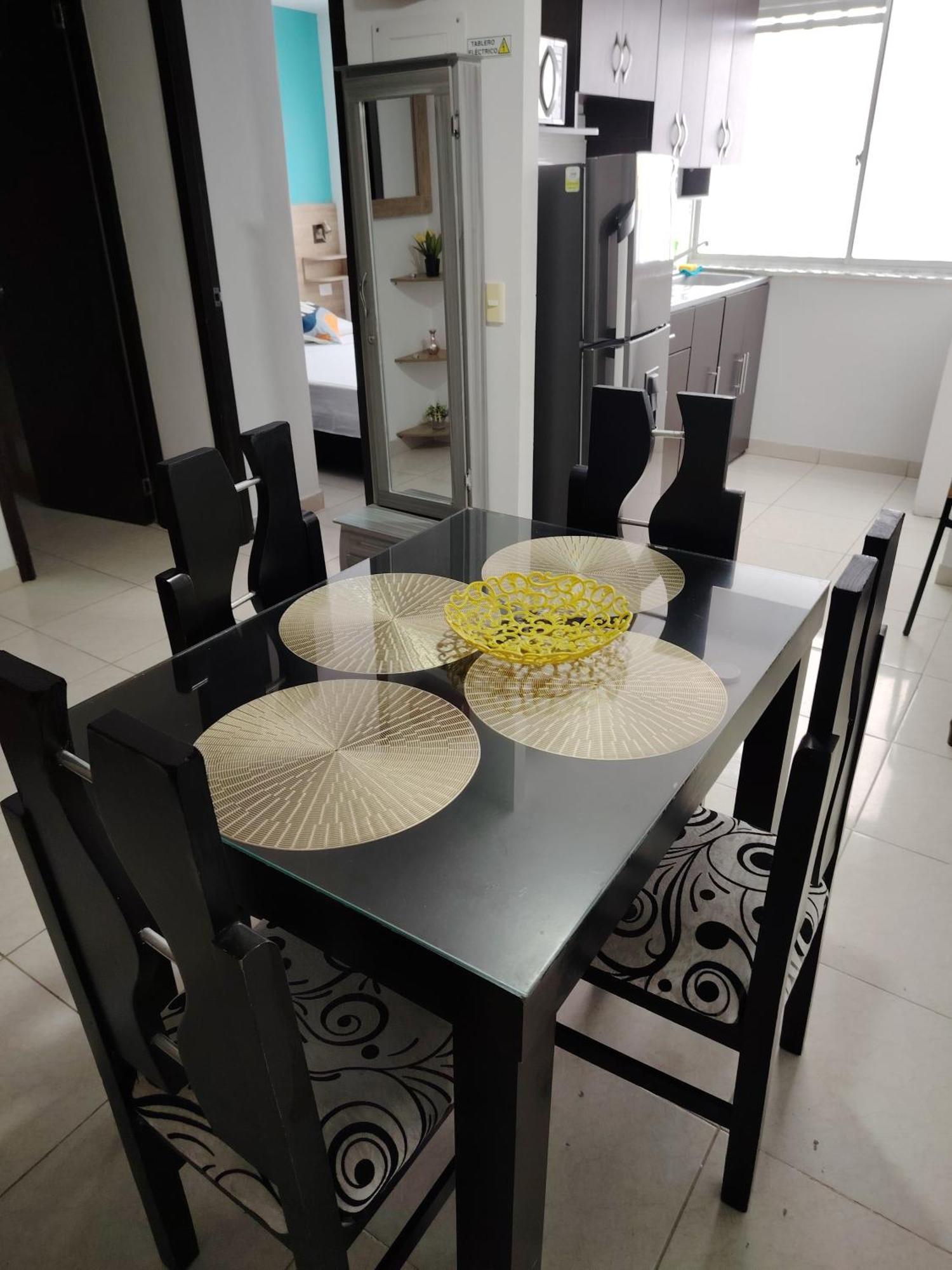 Apartamento Cerca Parque Del Cafe Con Piscina مونتينيغرو المظهر الخارجي الصورة